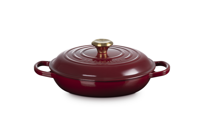 Cast Iron Signature Shallow CasseroleGarnet image number 1